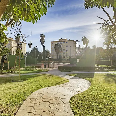 A&n Beachside Terrace Living *