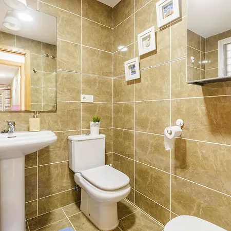 A&n Beachside Terrace Living Apartman